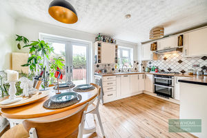 Photo 14- click for photo gallery